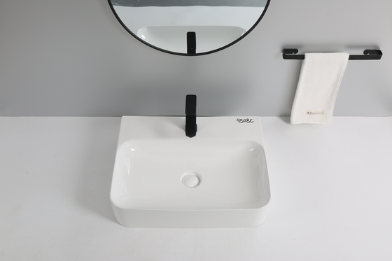 Countertop brachte gesundheitliches Waren-Becken für Hotel-Hauptbadezimmer an