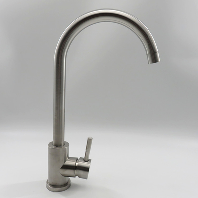 Wassersparen-Küchen-Hahn des Edelstahl-304 ziehen Wannen-Mischer-Hahn aus