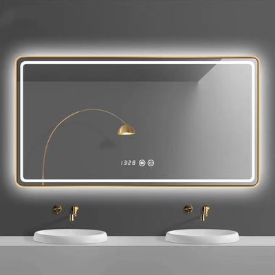 An der Wand befestigtes LED-Badezimmer spiegelt Entnebelungsschirm für Fernseheinkaufen wider